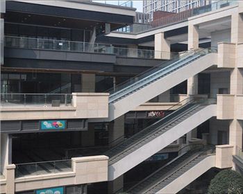 鋼質(zhì)防火門(mén)某商場(chǎng)工程案例