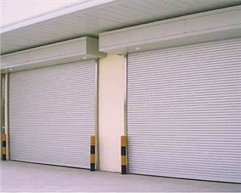 成都防火卷簾門廠家分析的門的特性