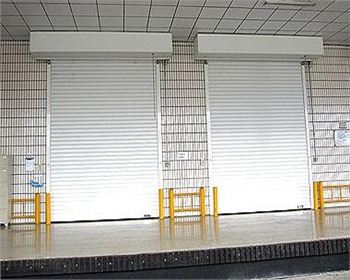 設(shè)計(jì)成都?xì)W式卷簾門的注意事項(xiàng)？